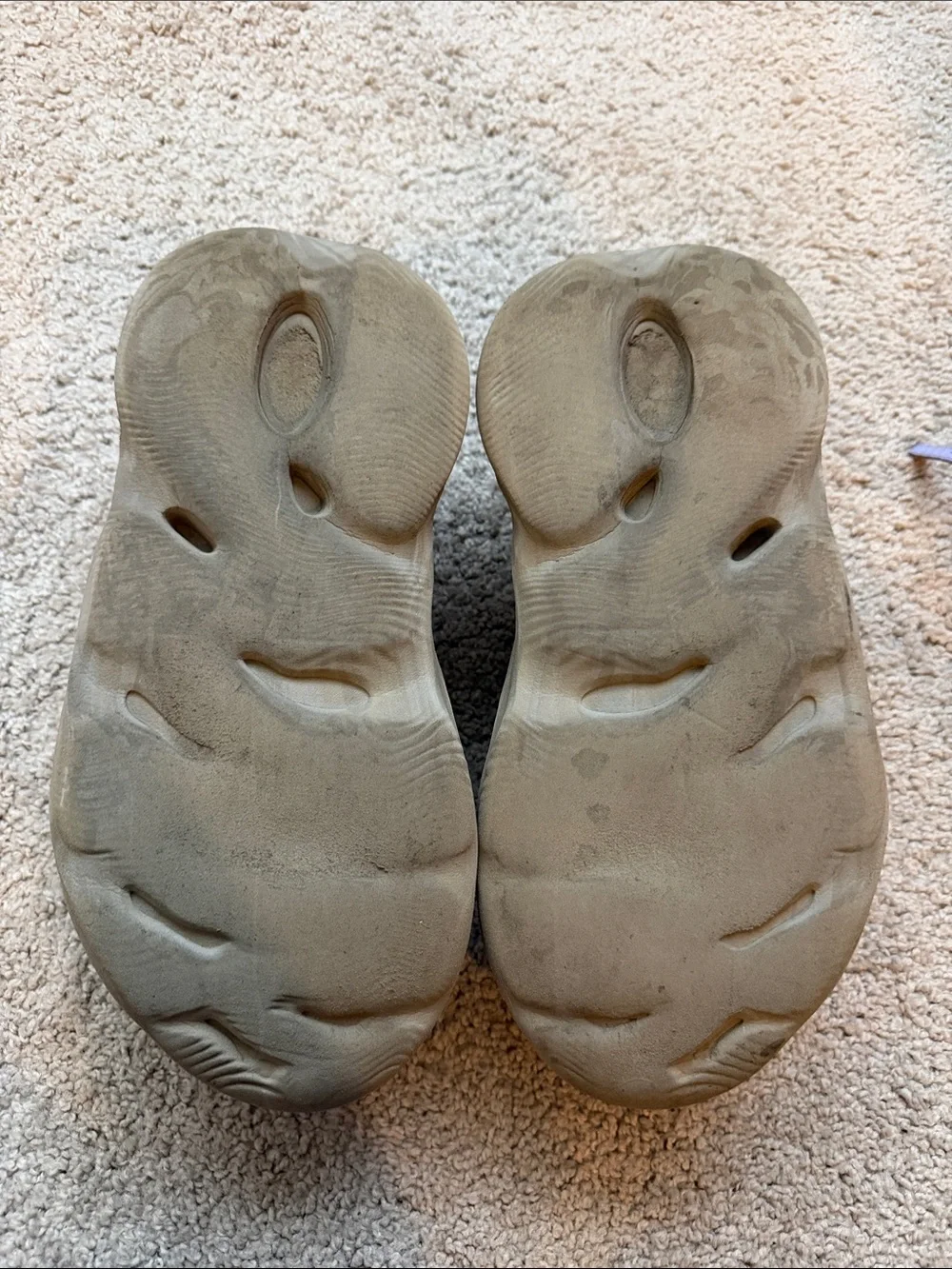 Yeezy foam runners size 9 men